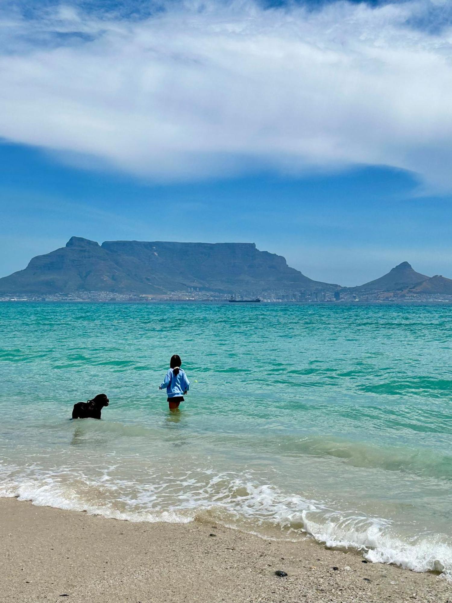 Sunset Beach Holiday Accommodation Cape Town Exterior foto